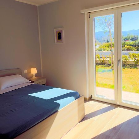 Hyele Accommodation Experience Casal Velino Bagian luar foto