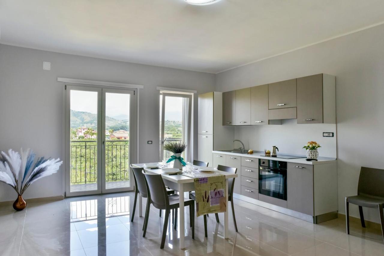 Hyele Accommodation Experience Casal Velino Bagian luar foto